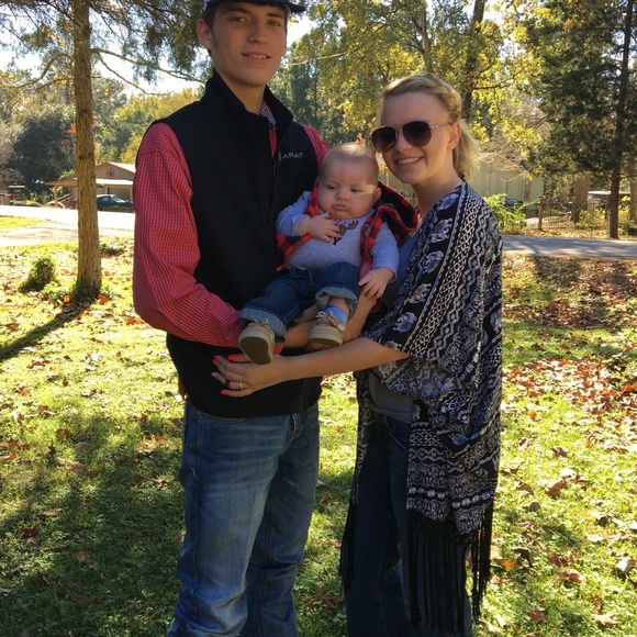 Meet your Posher, Regan - Picture 3 of 5